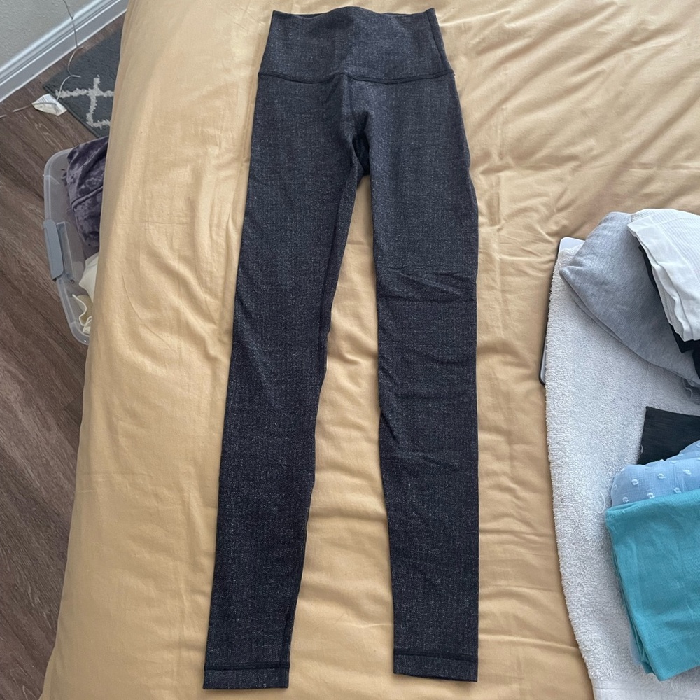 Knitted gray Lululemon leggings